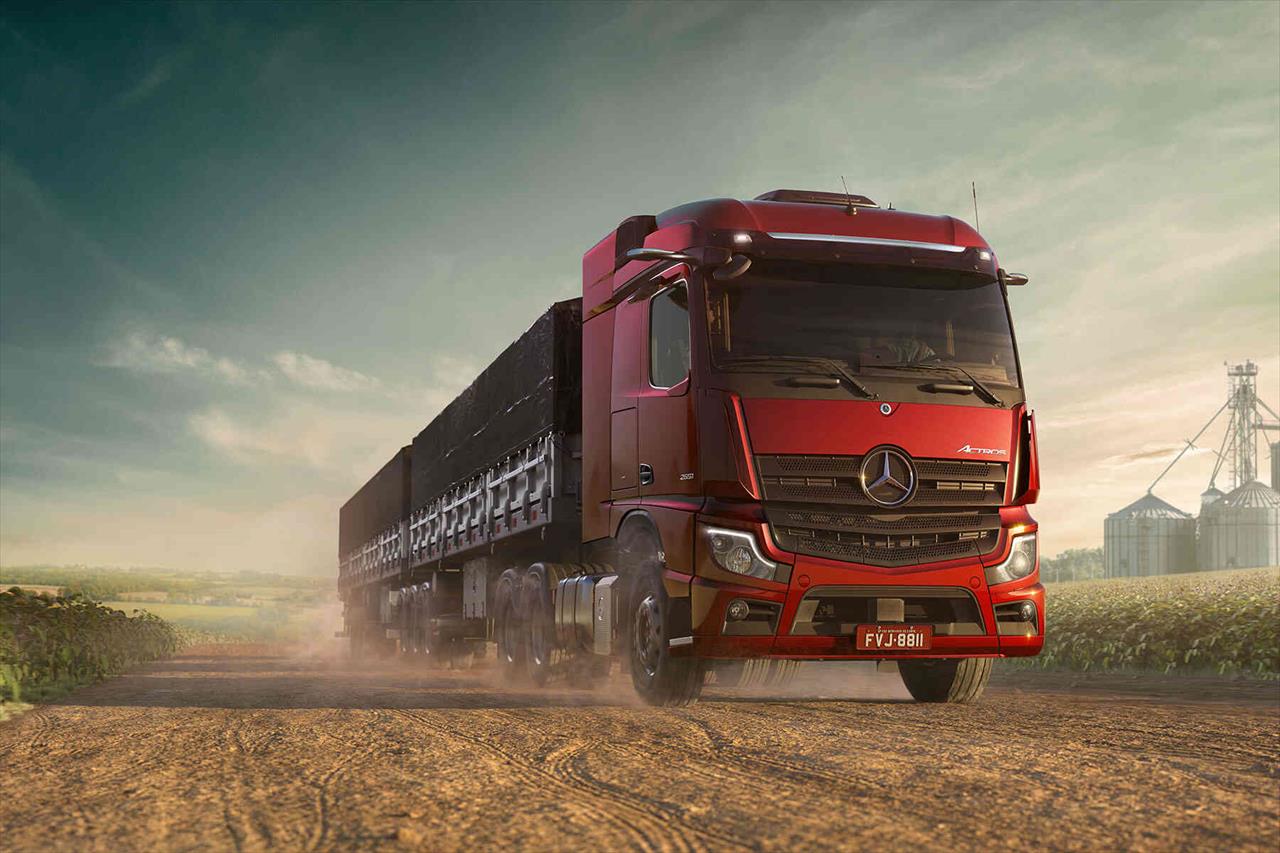 Mercedes-Benz ganha em três categorias do Prêmio Top of Mind do Transporte